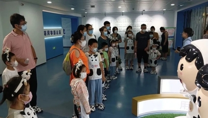 攜手企業(yè)筑夢未來 大寺鎮(zhèn)社區(qū)“五愛”教育陣地聯(lián)合點(diǎn)亮公益服務(wù)中心開展企業(yè)參訪活動(dòng)